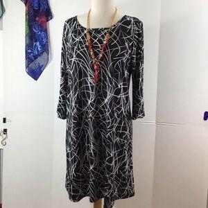 Michael Edwards Black and White Abstract shift Dress L